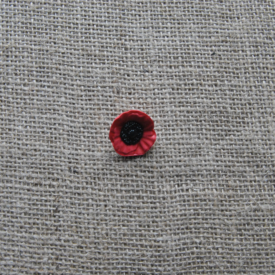 Poppy Buttons